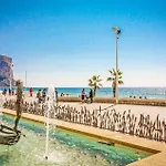 Urb Maryvilla Holiday home